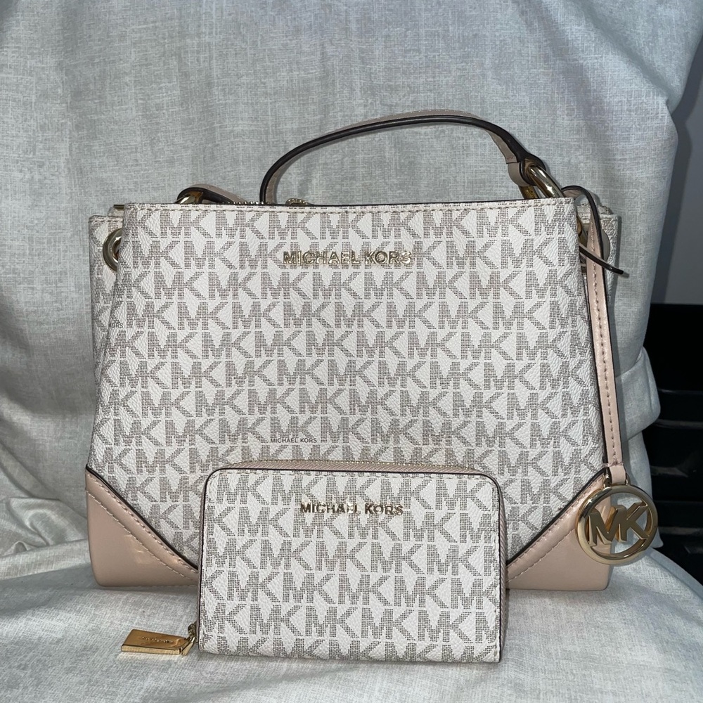 Michael Kors Nicole Compartment Crossbody Bag with Matching Wallet